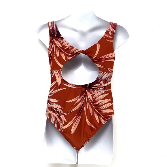 NWT Palisades Beach Club swim suit - Picture 3 of 9